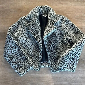 Vivi Fashion Faux Fur Cropped Jacket Leopard Dalmatian Print, One Size (Fits M)‎